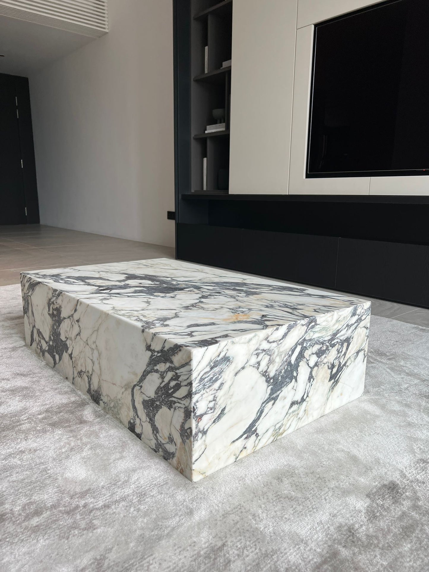 Low Plinth