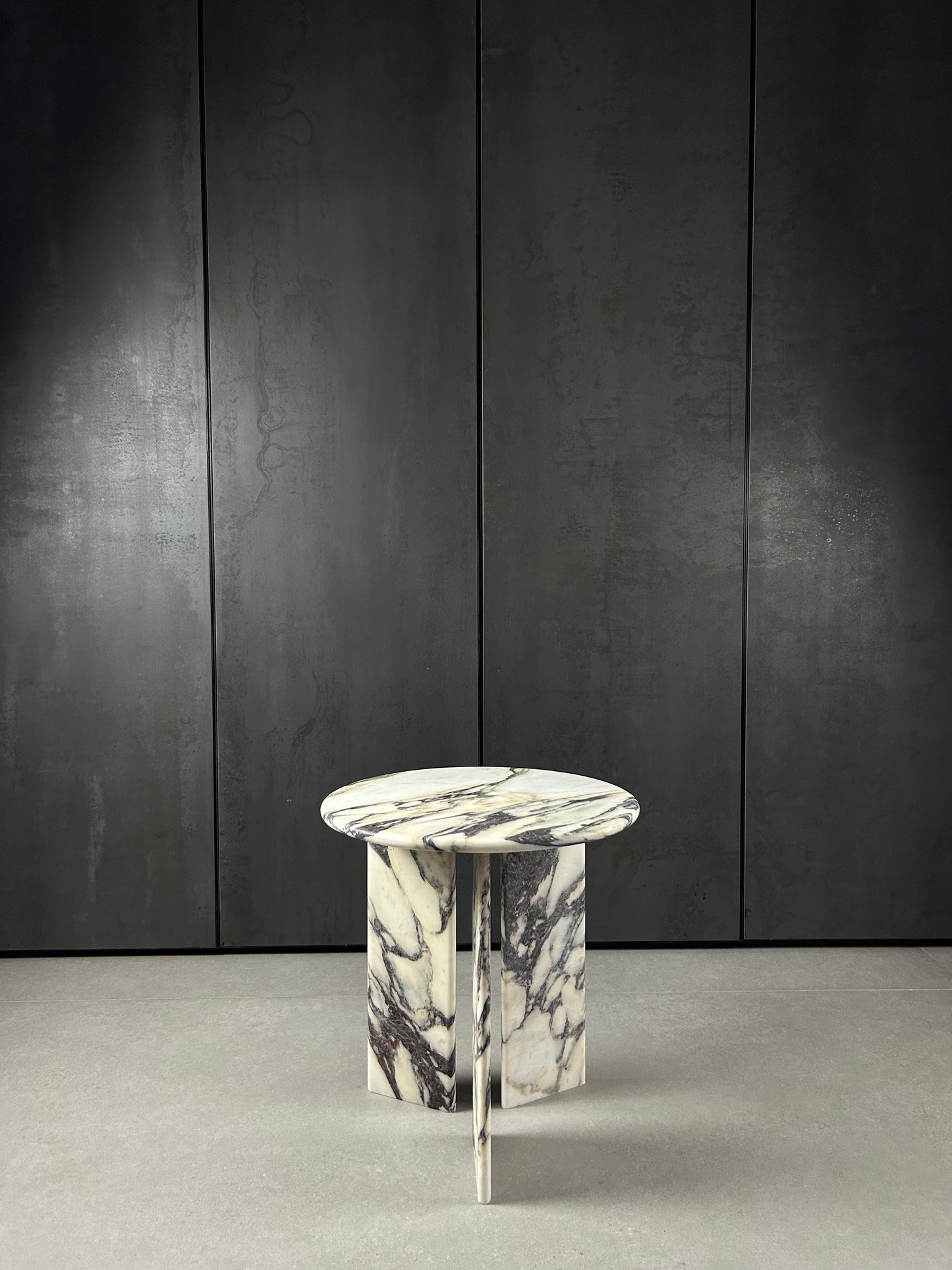 Como Side Table