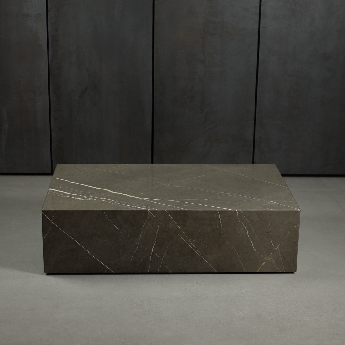 Low Plinth