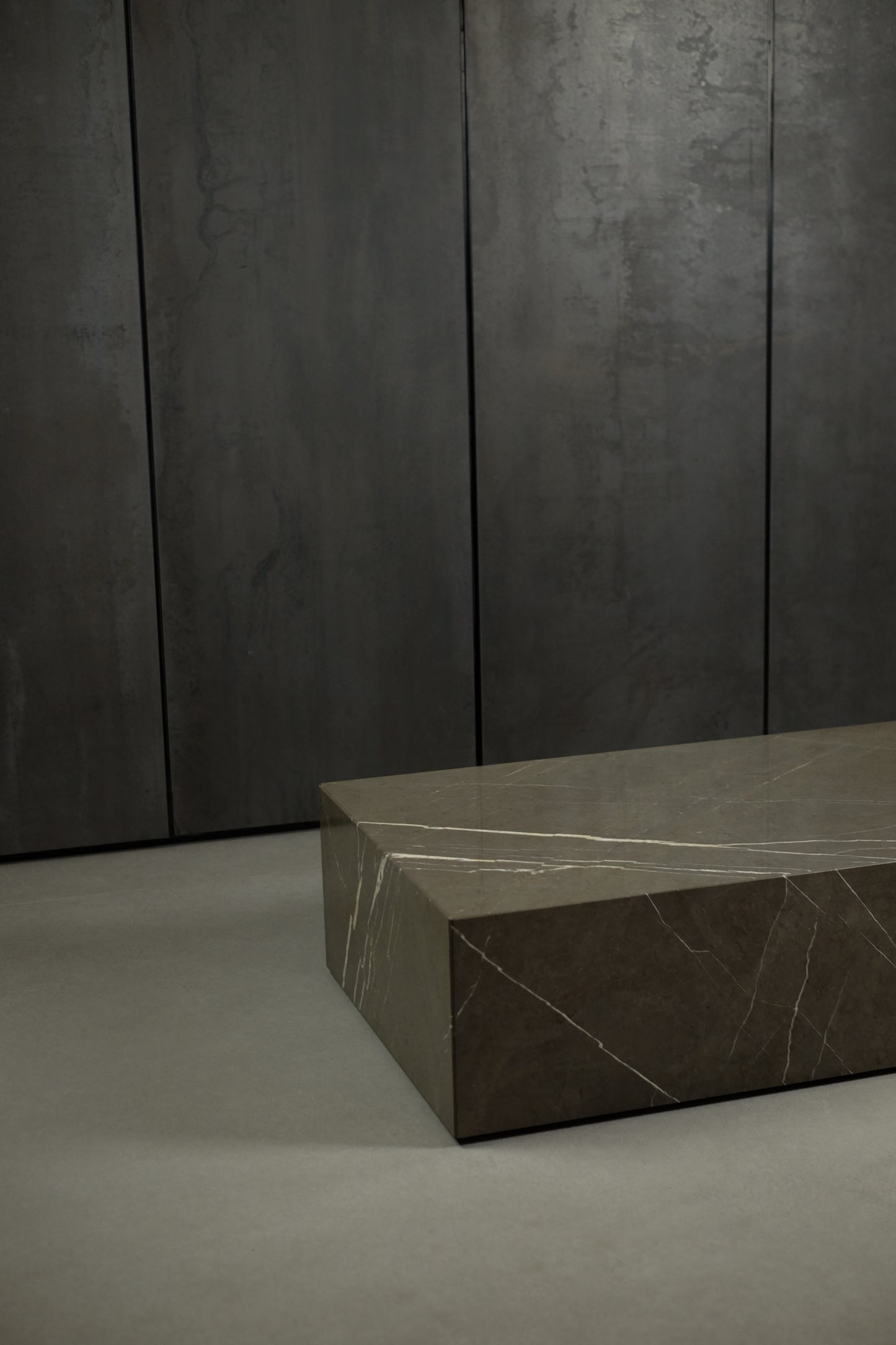 Low Plinth