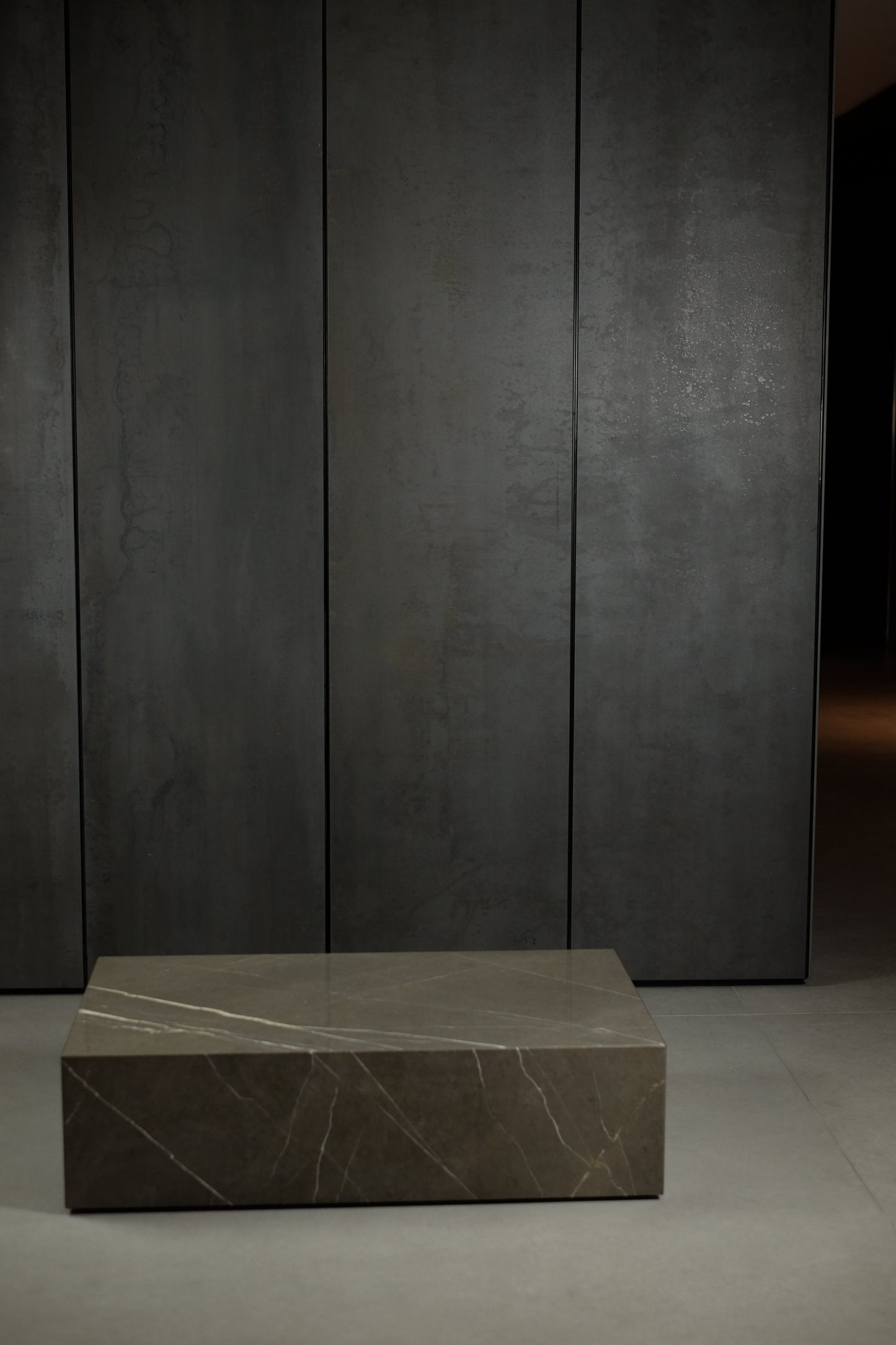 Low Plinth